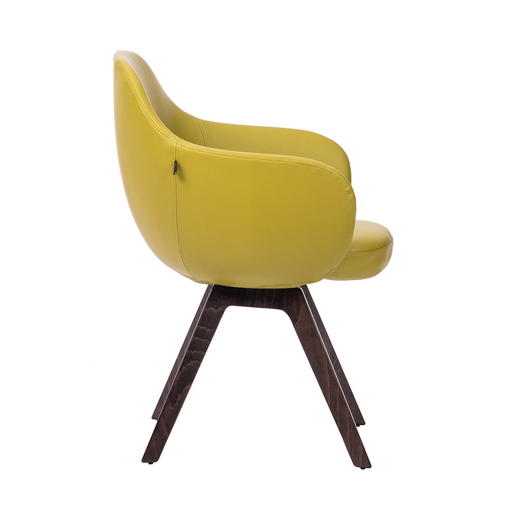 Sillón Kimbra Bratti Base de Madera