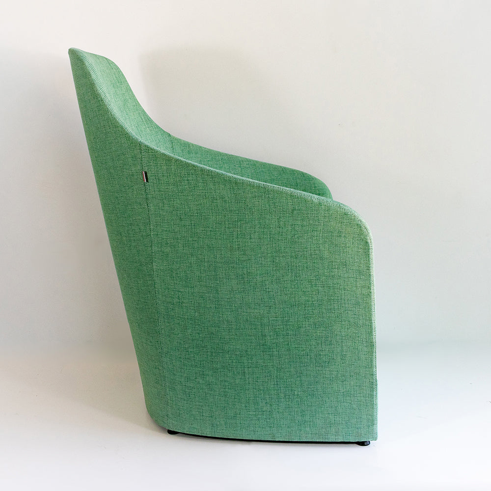 Poltrona Ada Closed RE-810 Reqüiez