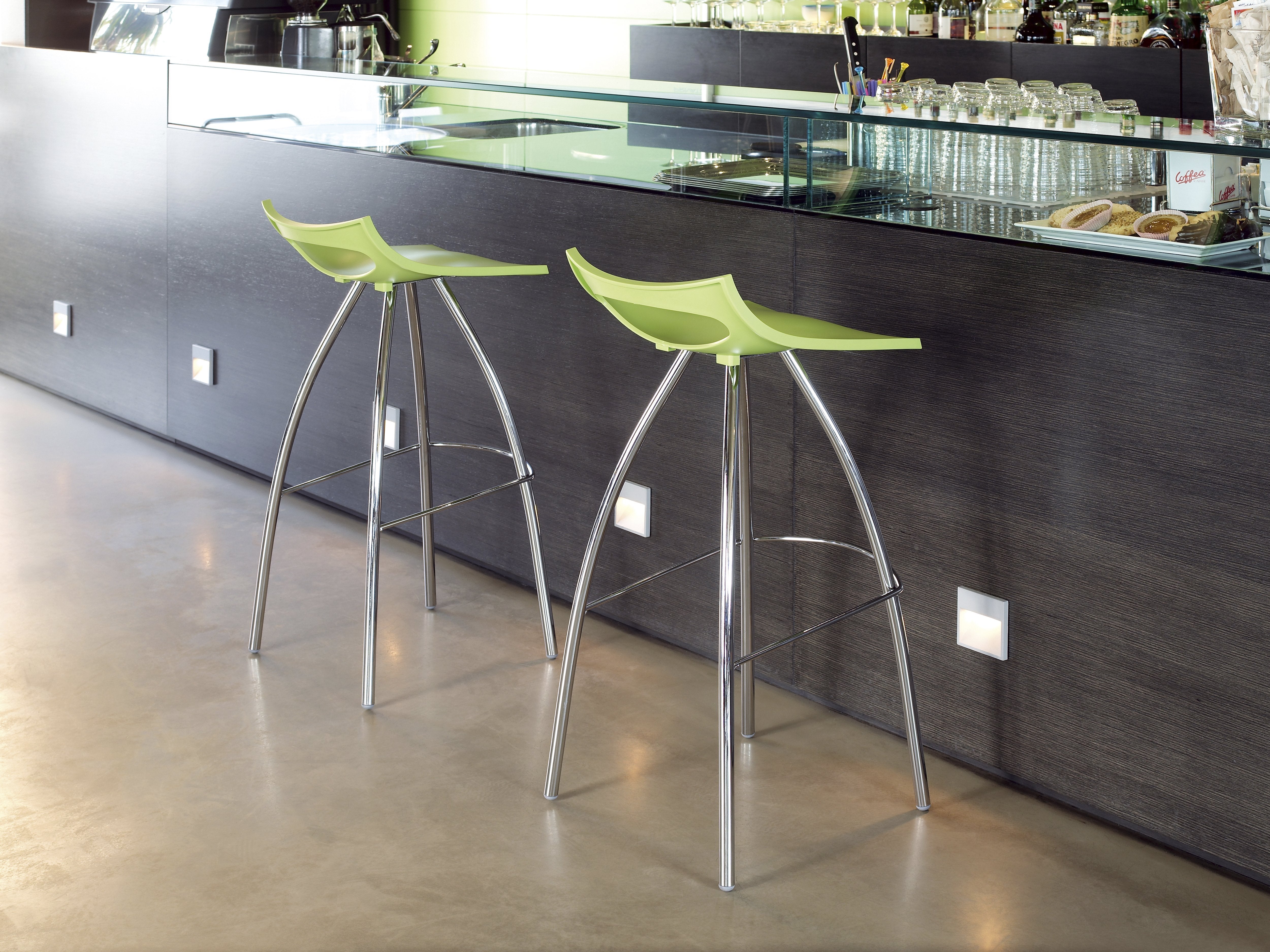 Banco alto diablito labenze