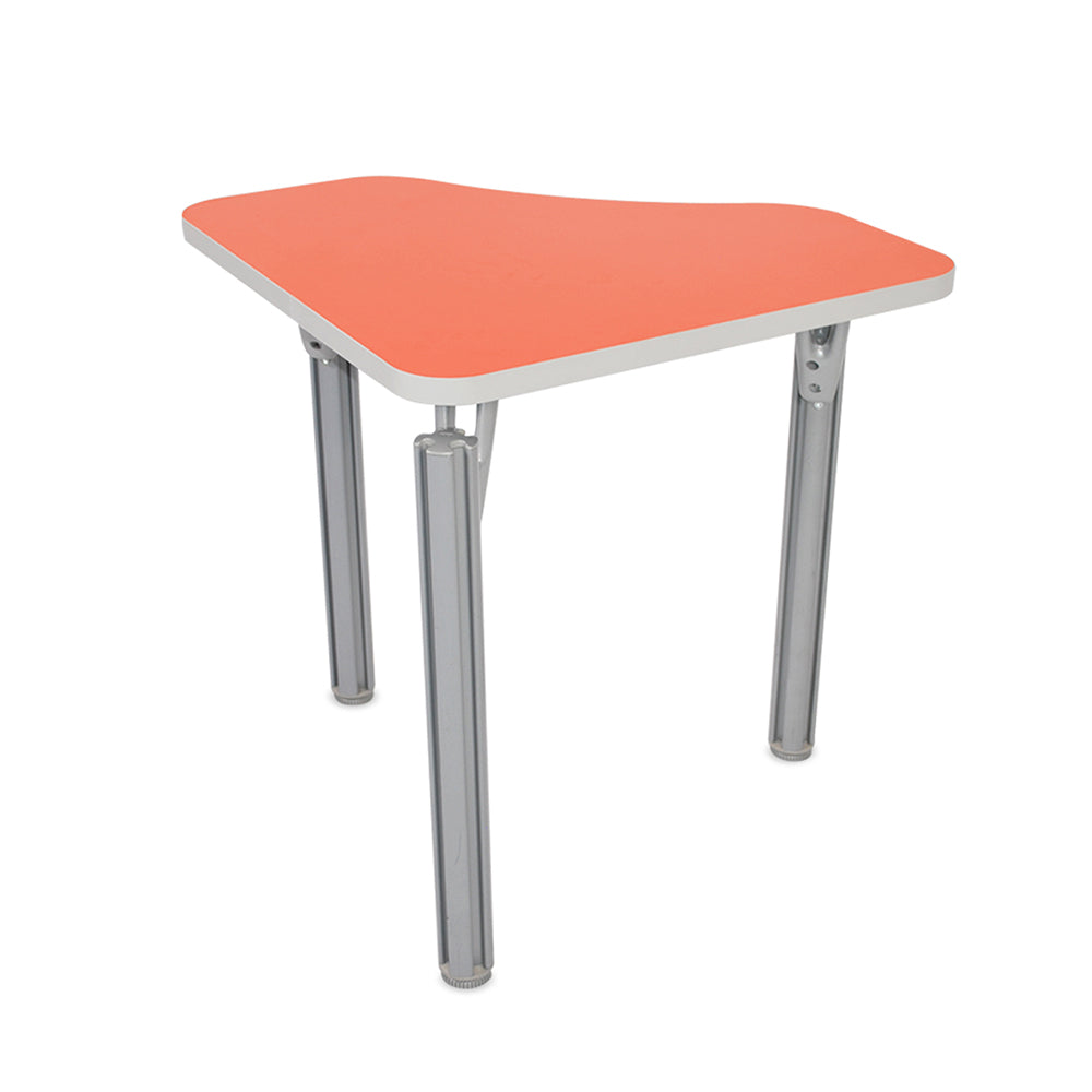 Mesa Triangular V4 AL-1060 Versa